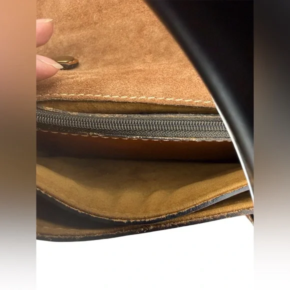 Patricia Nash Torri Leather Crossbody Bag - Picture 7 of 11